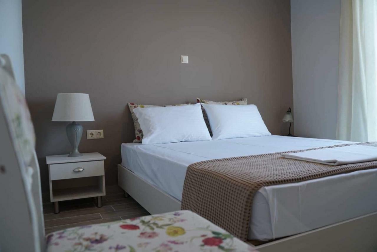 Ingreen Apartment Potamia  Bagian luar foto