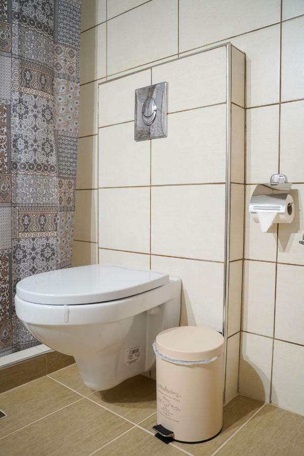 Ingreen Apartment Potamia  Bagian luar foto