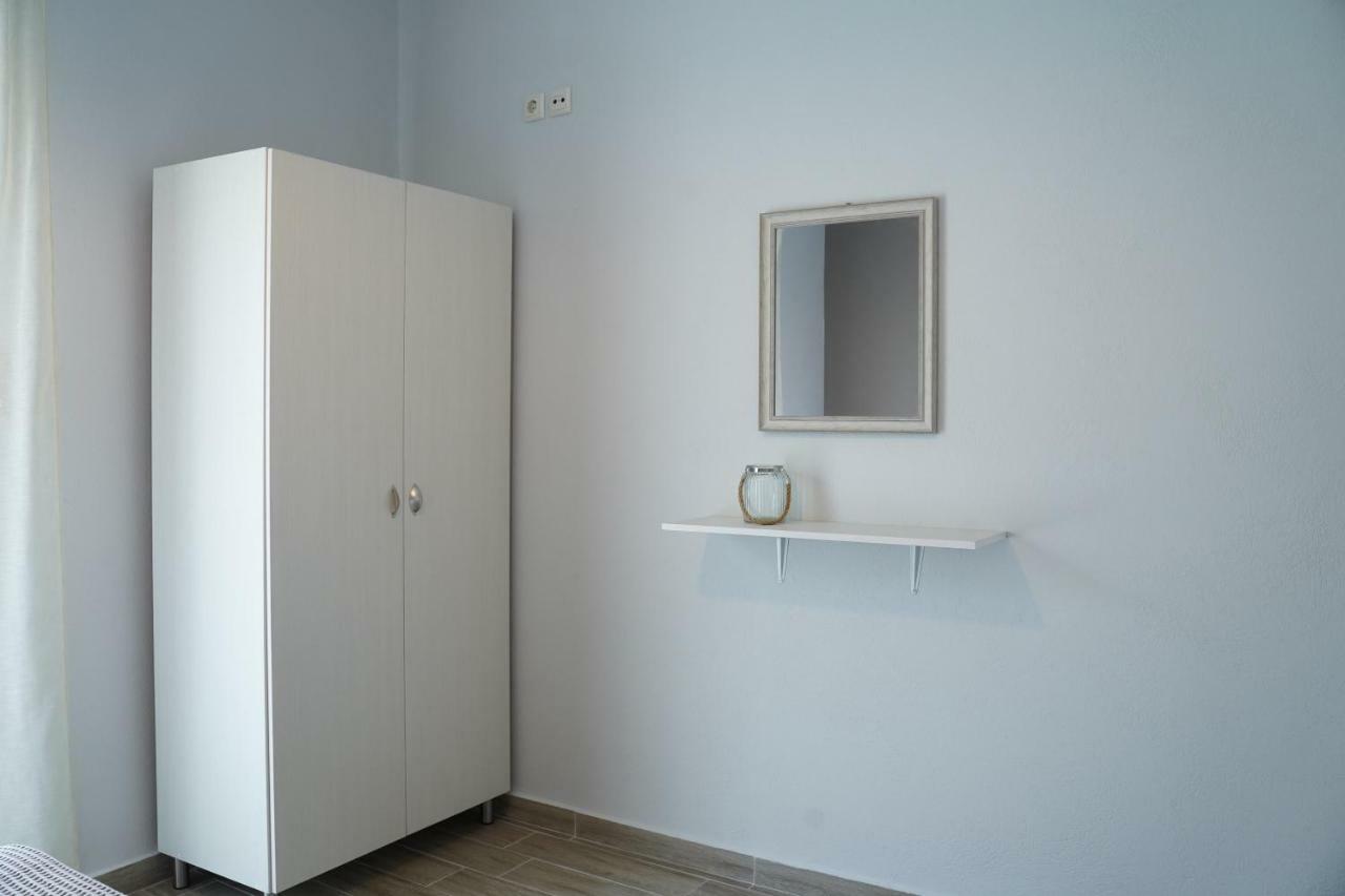 Ingreen Apartment Potamia  Bagian luar foto