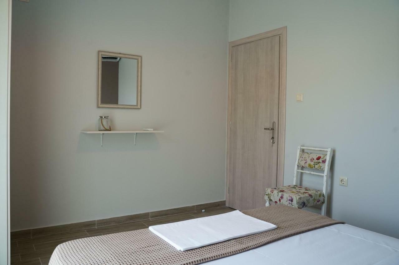 Ingreen Apartment Potamia  Bagian luar foto